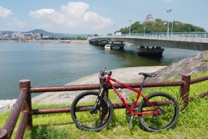 舞鶴橋と松浦川［佐賀県唐津市栄町］