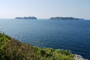 左が『松島』右が『加唐島』［加部島・最北端より］