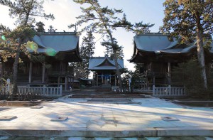 参拝所になる拝殿跡地［阿蘇神社］