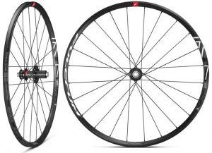 FULCRUM DB ホイール［2017 Toughroad SLR 2 軽量化］