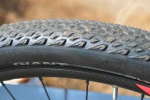 タフロードの評価［2018 Toughroad SLR 2］