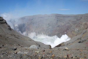 火山ガス・噴火の注意事項［阿蘇火口見学 再開状況］