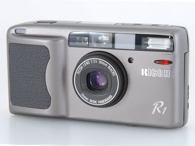フィルム カメラ 性能 比較 発売日 価格 リコー R1