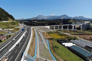 新しい橋の架け替え［新阿蘇大橋 復旧 開通日］