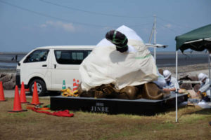 ジンベエ像 設置場所：住吉海岸公園［熊本 ワンピース銅像］